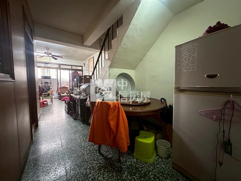林森國小優質透天房屋室內格局與周邊環境