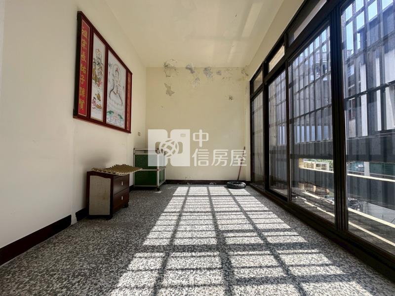 林森國小優質透天房屋室內格局與周邊環境