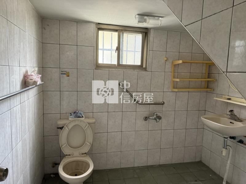 內埔漂亮合法農舍(專約)房屋室內格局與周邊環境