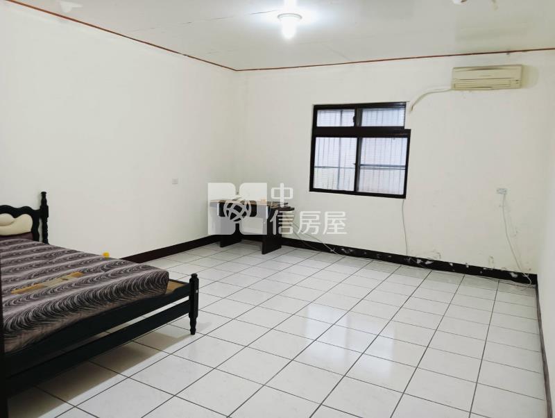 工業區旁大透天房屋室內格局與周邊環境