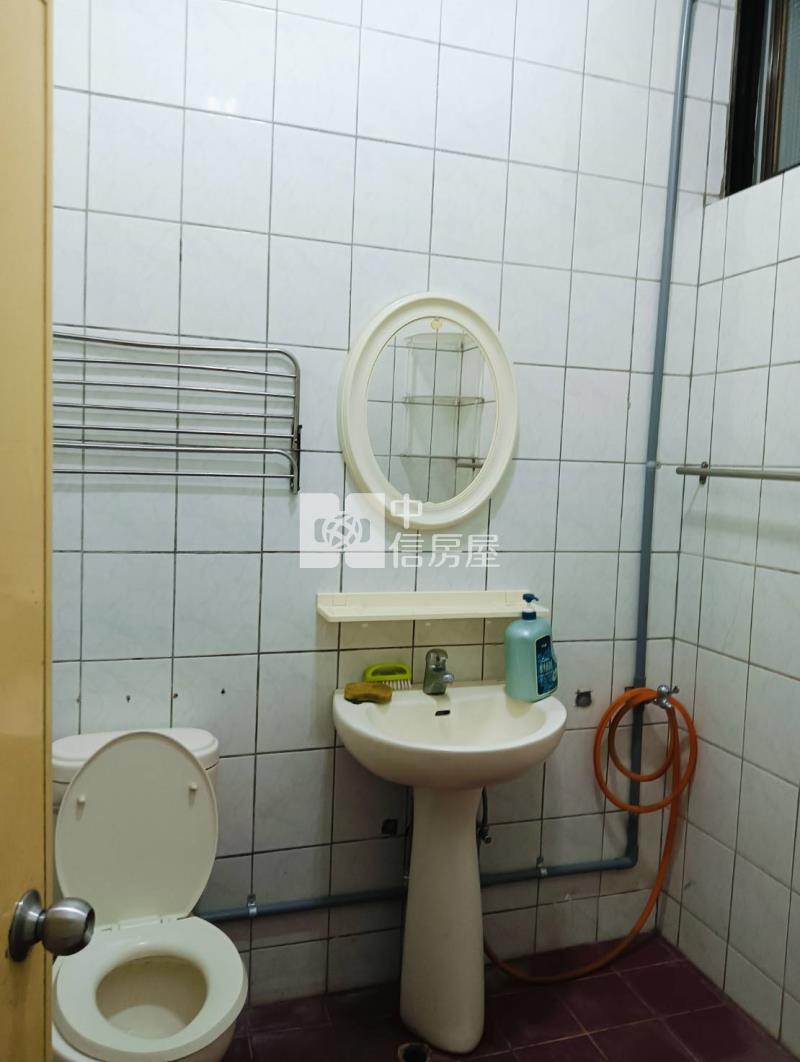 工業區旁大透天房屋室內格局與周邊環境