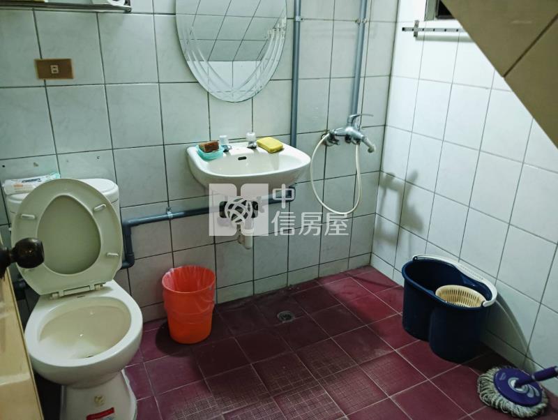 工業區旁大透天房屋室內格局與周邊環境