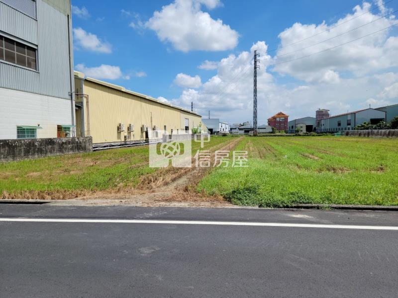 岡山嘉華產業園區農地房屋室內格局與周邊環境