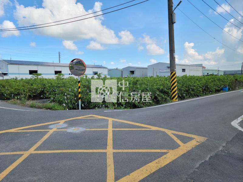 岡山嘉華產業園區農地房屋室內格局與周邊環境