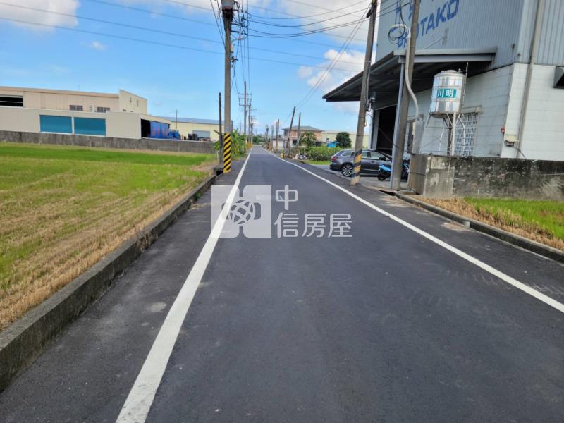 岡山嘉華產業園區農地房屋室內格局與周邊環境