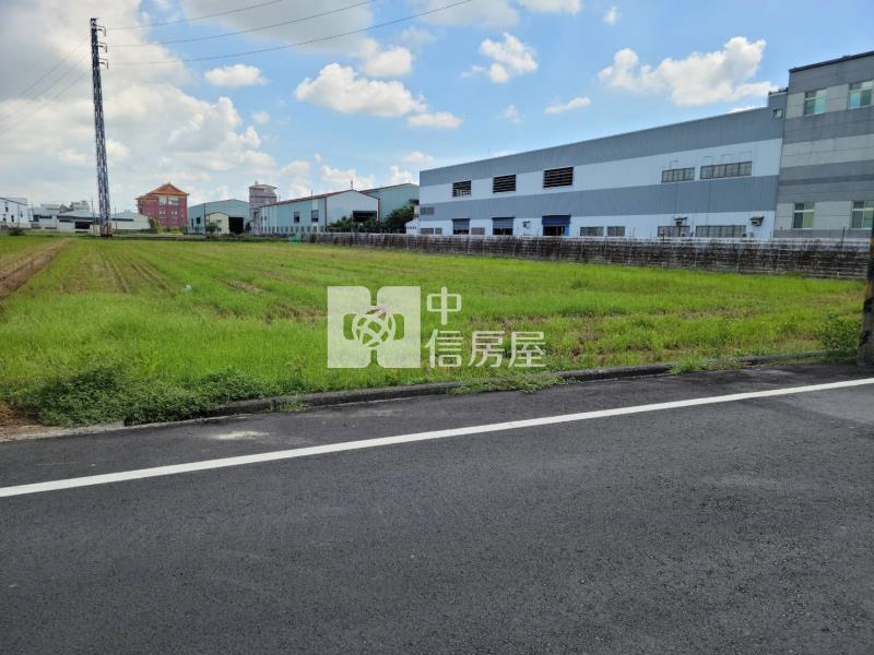 岡山嘉華產業園區農地房屋室內格局與周邊環境