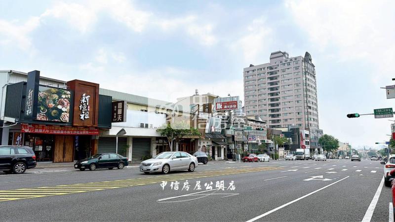 大雅路近嘉中大路邊店面房屋室內格局與周邊環境