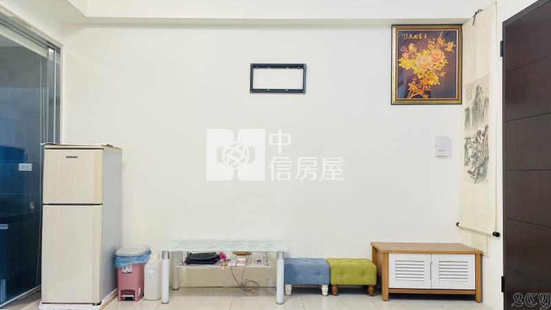 近轉運站大泳池舒適湯屋房屋室內格局與周邊環境