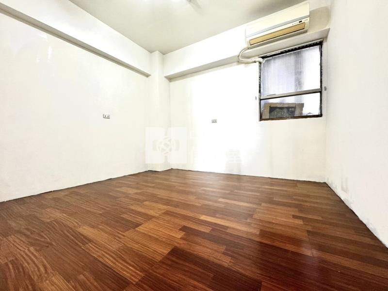 專任-龍山三房美廈房屋室內格局與周邊環境