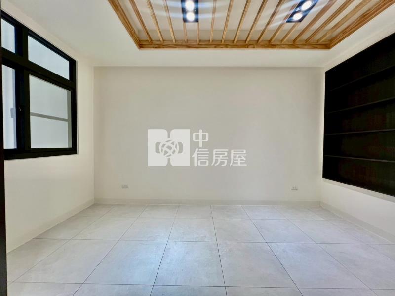 新民路旁大面寬別墅房屋室內格局與周邊環境