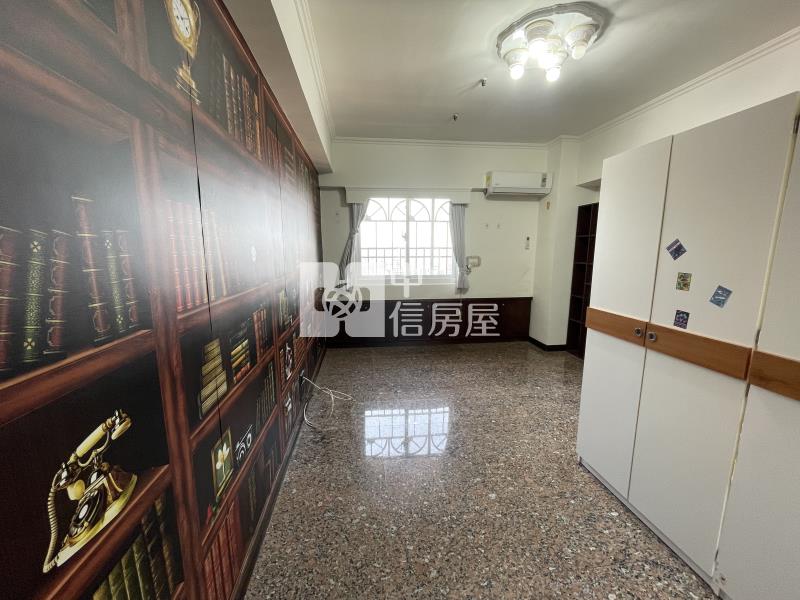 總圖景觀氣派5房雙平車房屋室內格局與周邊環境