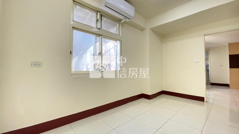 東區LaLaport精美三房平車房屋室內格局與周邊環境
