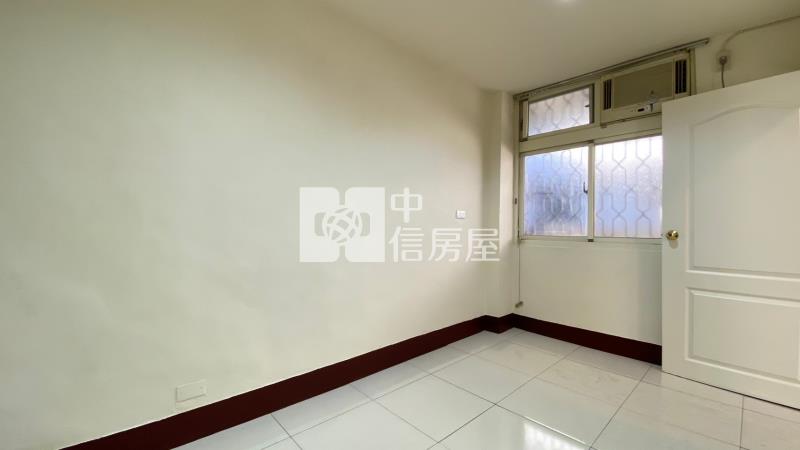 東區LaLaport精美三房平車房屋室內格局與周邊環境