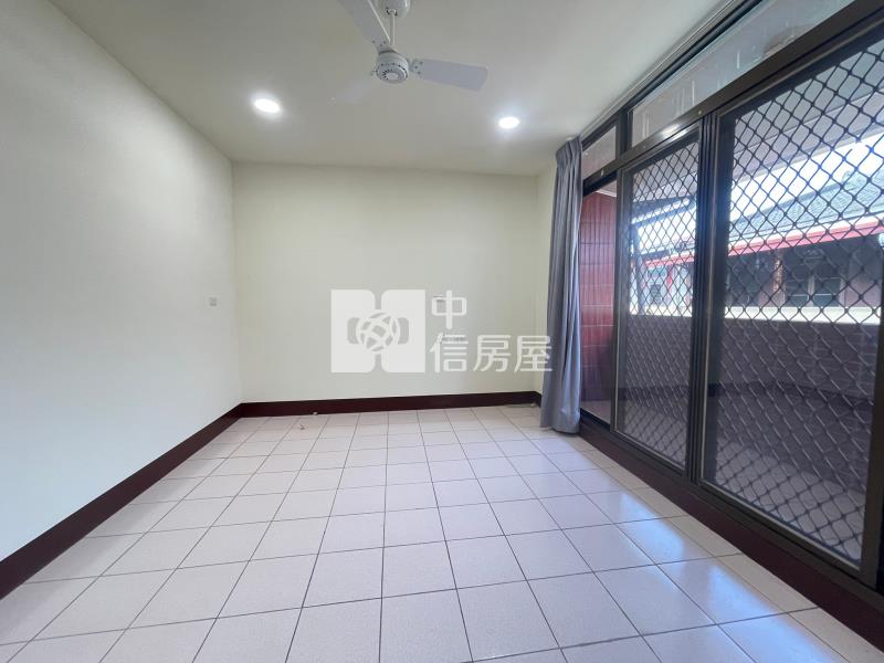 斗六味全旁車庫美墅房屋室內格局與周邊環境