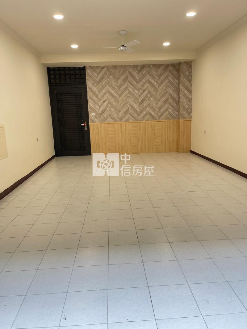 斗六味全旁車庫美墅房屋室內格局與周邊環境