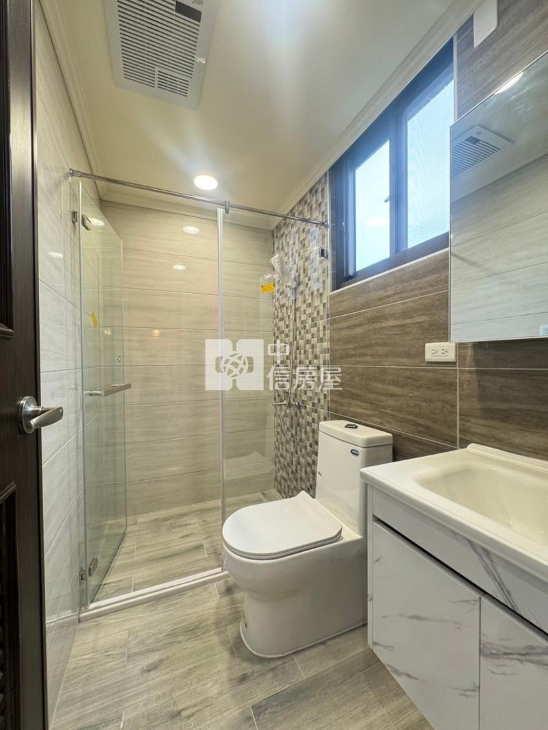 內埔綠仰森華廈B房屋室內格局與周邊環境