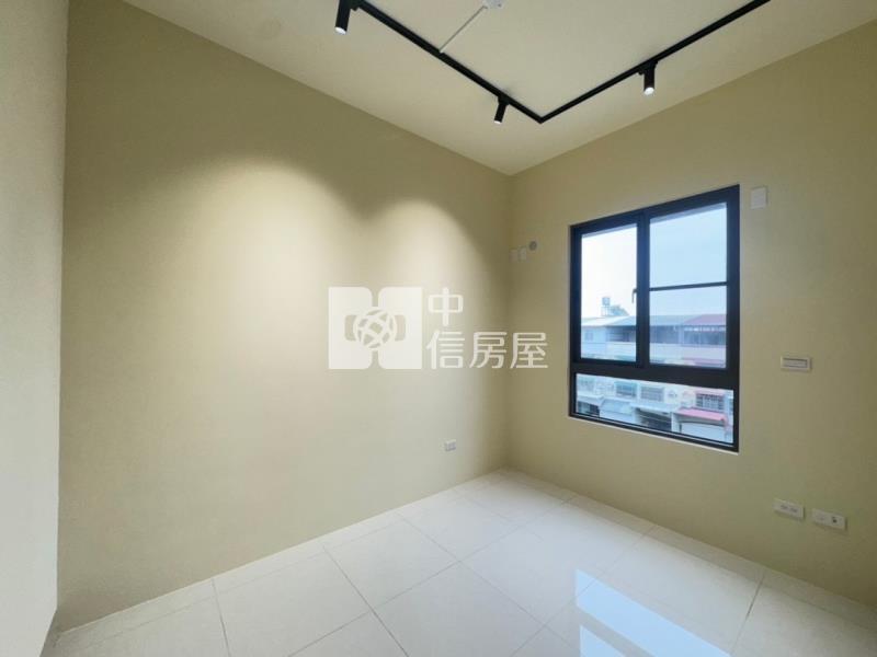 內埔綠仰森華廈B房屋室內格局與周邊環境