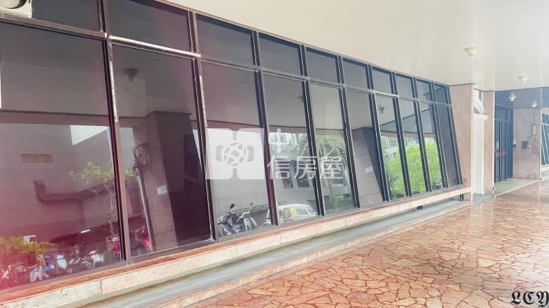 礁溪重劃區12米大面寬鈔集店面房屋室內格局與周邊環境