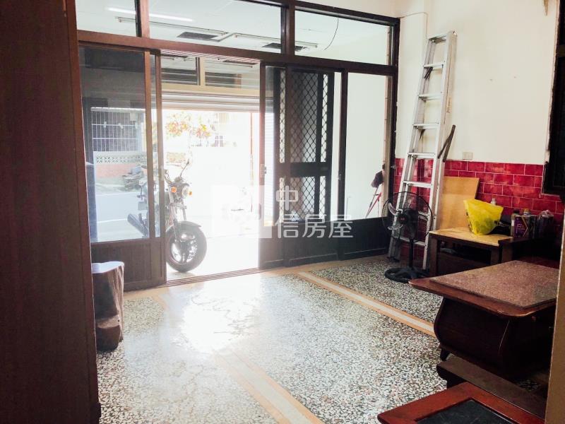 雲科大龍潭路店住房屋室內格局與周邊環境