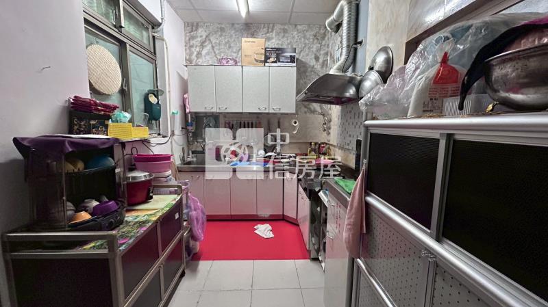 C2-4幸福居有車庫透天房屋室內格局與周邊環境