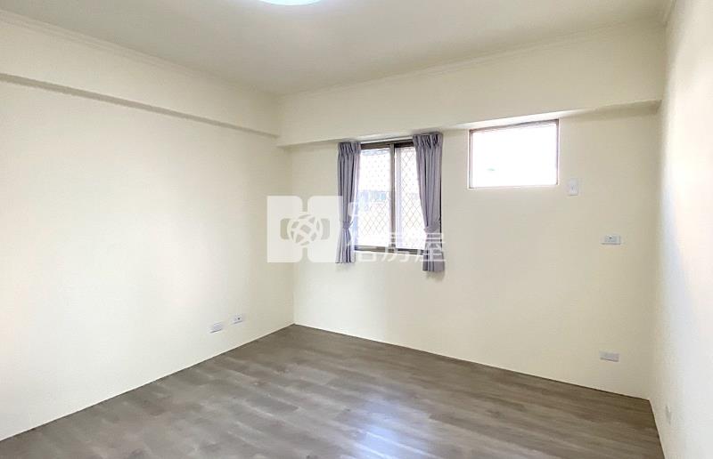 一點利全新整理大四房房屋室內格局與周邊環境