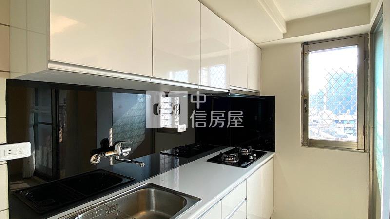一點利全新整理大四房房屋室內格局與周邊環境