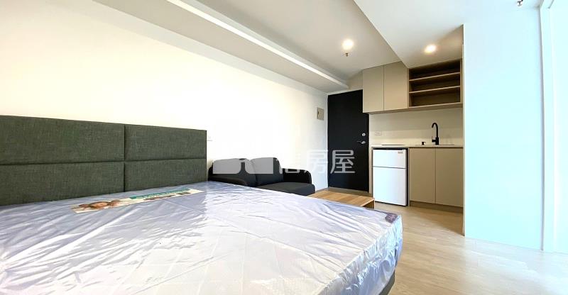 市中心精裝優美大套房房屋室內格局與周邊環境