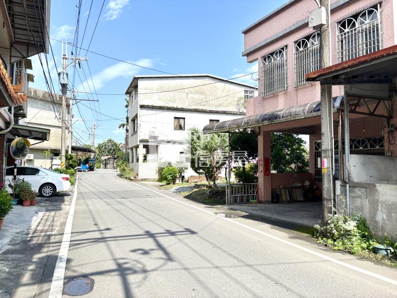 頂埔車站旁邊間透天房屋室內格局與周邊環境