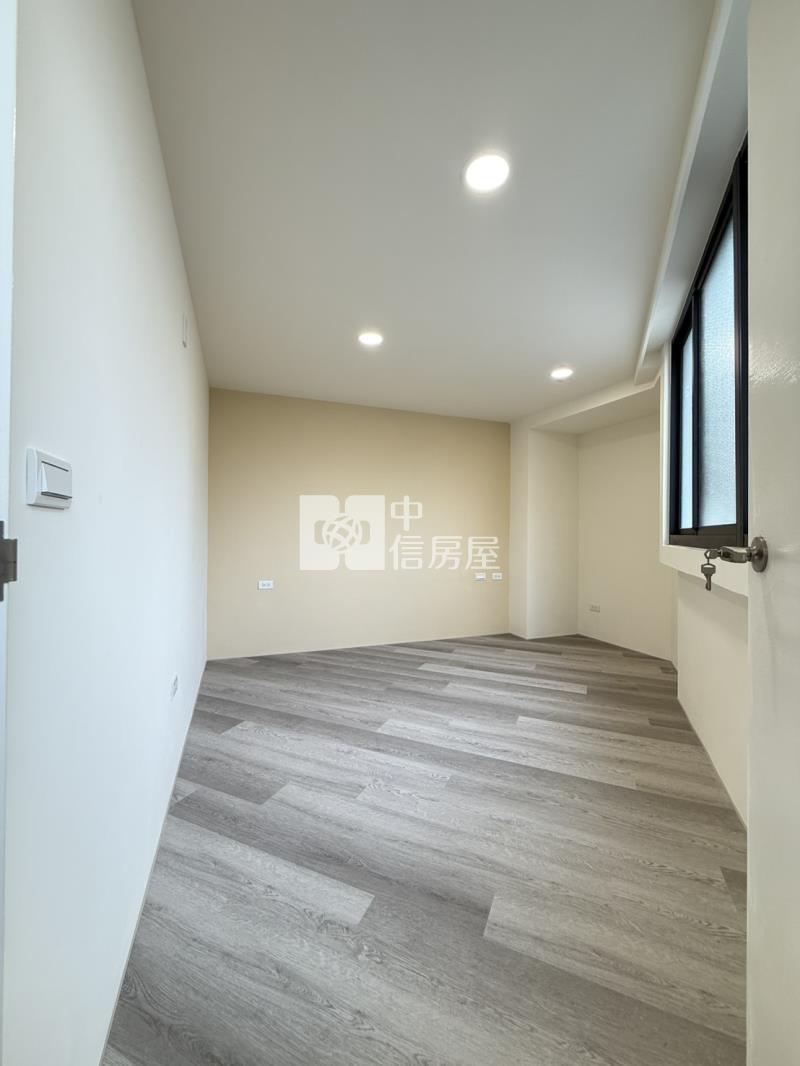 中華路商圈柳川旁電梯2房美屋房屋室內格局與周邊環境