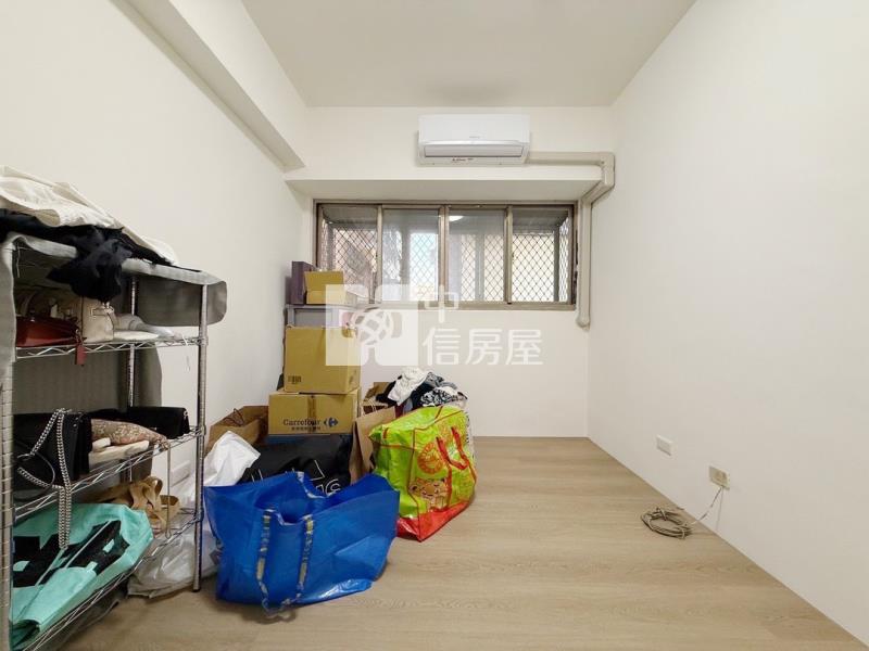 東興樂章三房附車位房屋室內格局與周邊環境