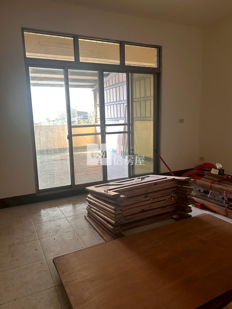 斗六擴大工業區旁店住房屋室內格局與周邊環境