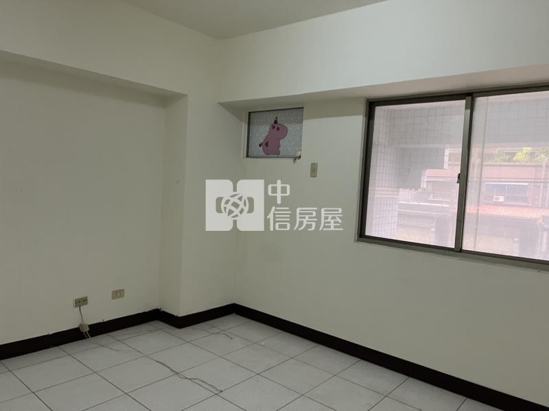 茄萣興達國小前樓店房屋室內格局與周邊環境