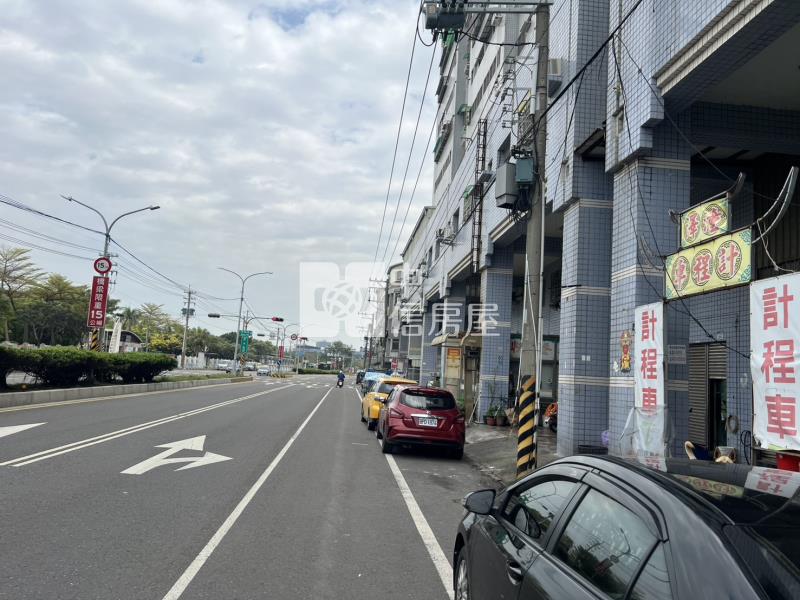 茄萣興達國小前樓店房屋室內格局與周邊環境