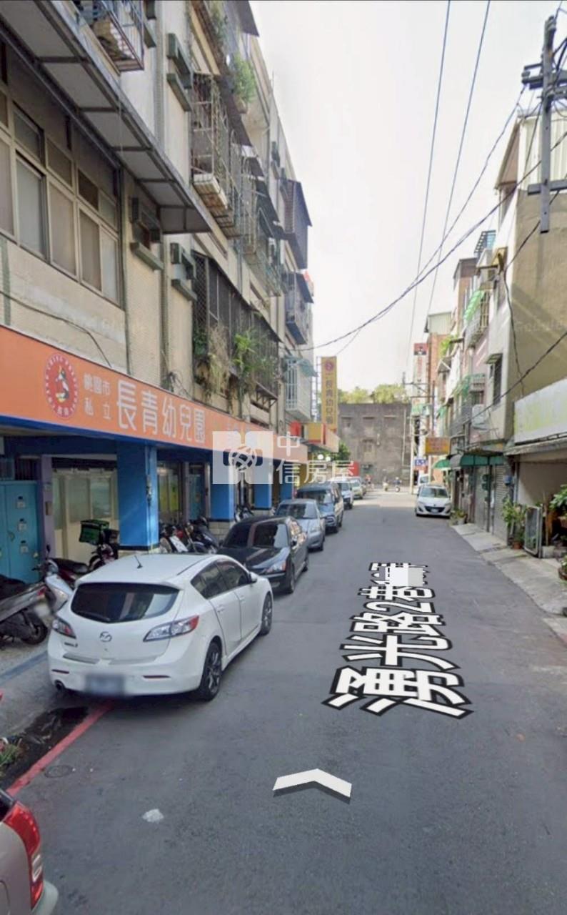 平鎮湧光路可營業透天+6間套房房屋室內格局與周邊環境