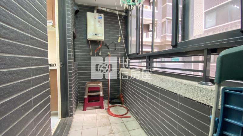 旱溪夜市震後精美二房房屋室內格局與周邊環境