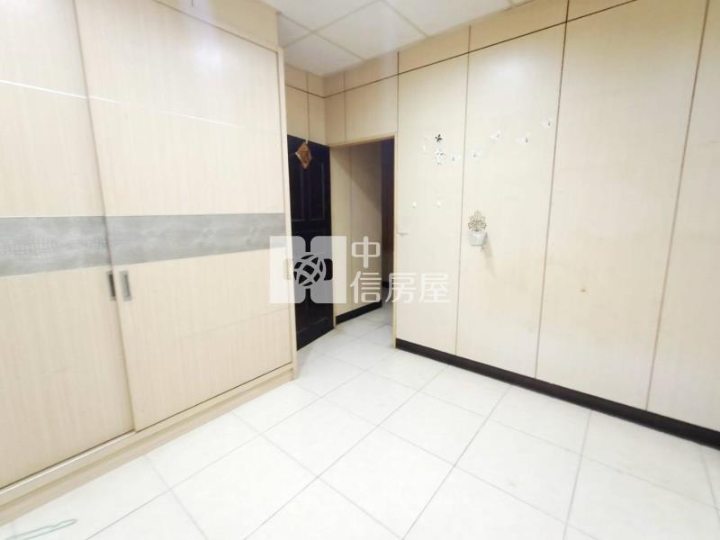 中壢近龍岡國小~低總價透天房屋室內格局與周邊環境