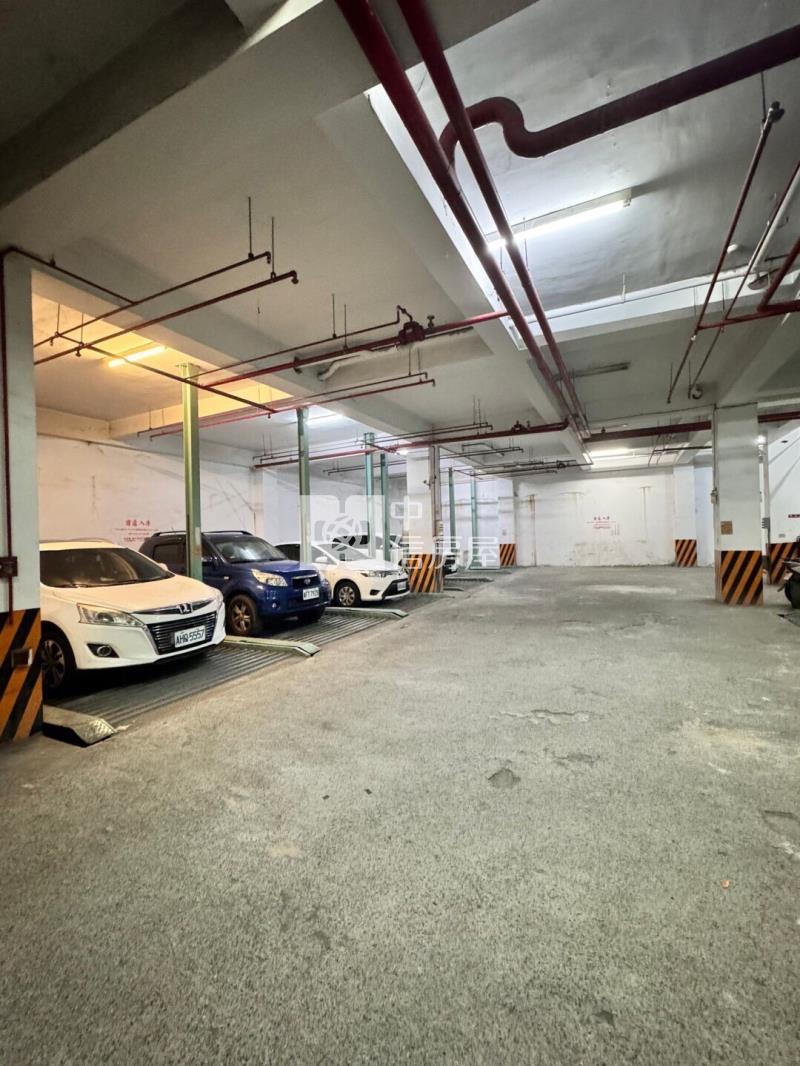 福容飯店車位4房房屋室內格局與周邊環境