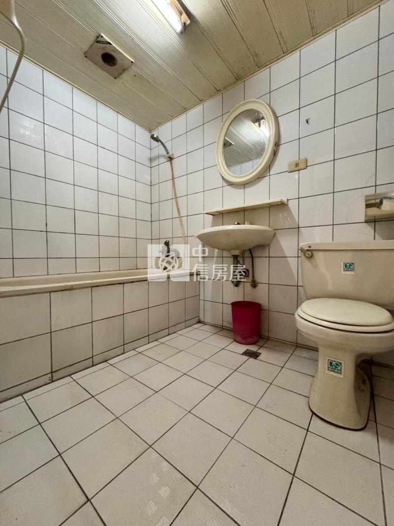 福容飯店車位4房房屋室內格局與周邊環境