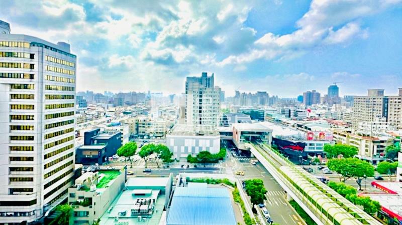 北屯崇德文心捷運套房房屋室內格局與周邊環境