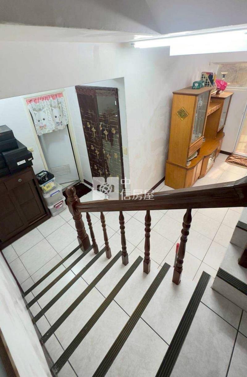 新坡高中美墅房屋室內格局與周邊環境