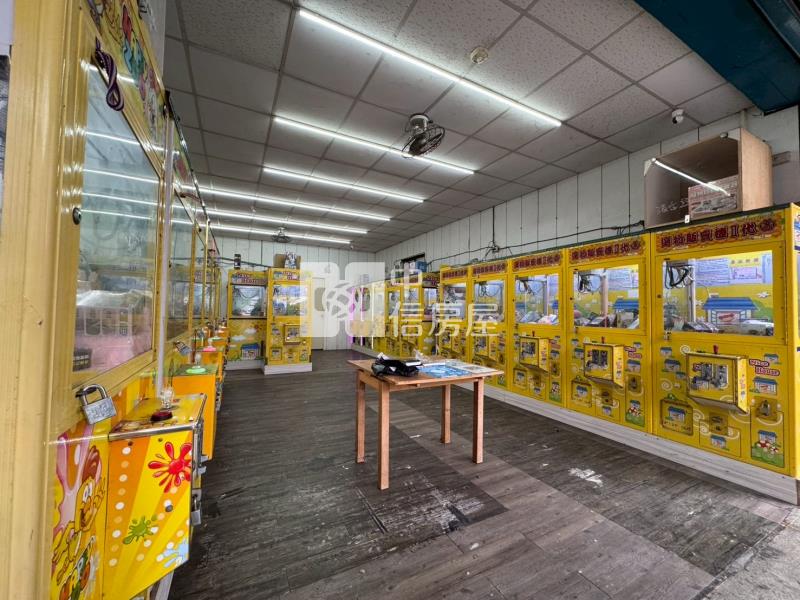 專任★暖暖邊間黃金店面★房屋室內格局與周邊環境