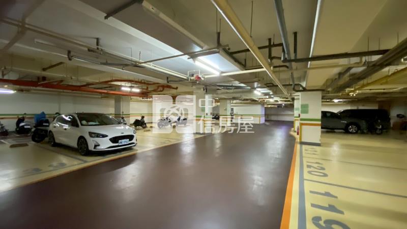 總太香草天空三房雙B1平車房屋室內格局與周邊環境