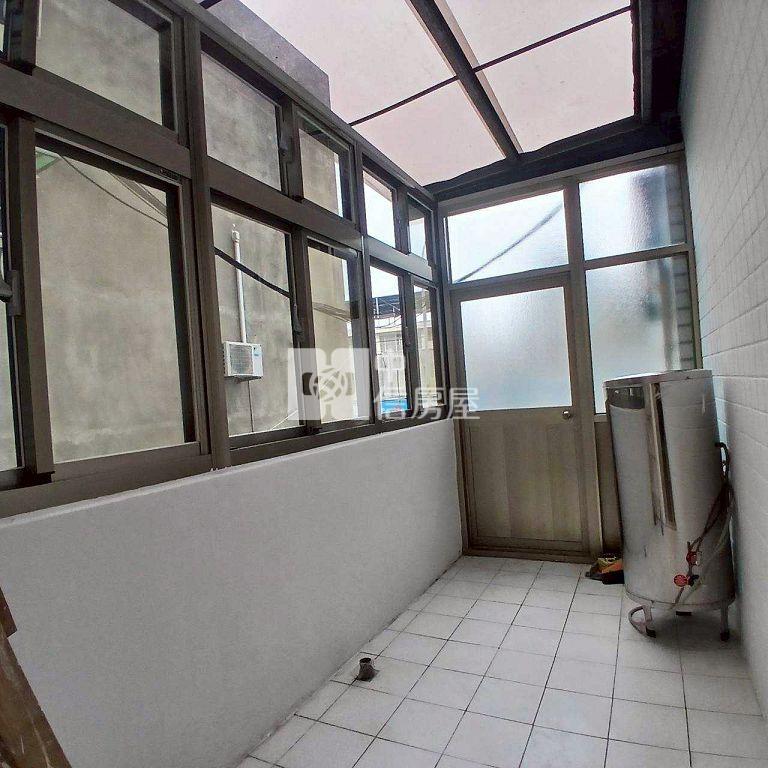 桃園區延壽街全新裝潢三房車(中信卓越團隊)房屋室內格局與周邊環境