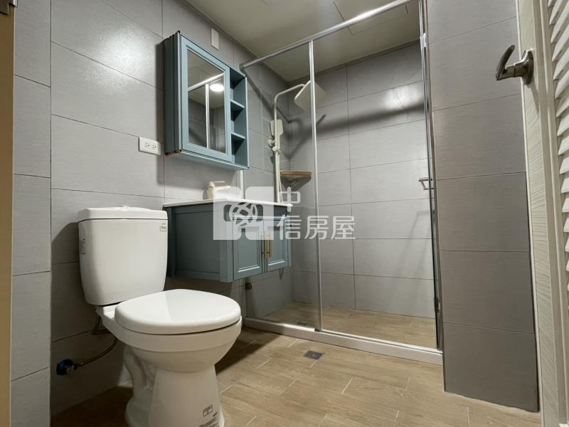 台北比佛利紐約整新2+1房房屋室內格局與周邊環境