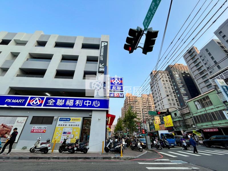 西屯逢甲勇建通商收租三套房房屋室內格局與周邊環境