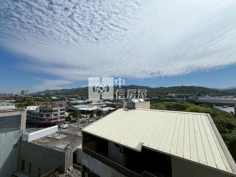 十期家在e起樓中樓兩房兩衛平車房屋室內格局與周邊環境