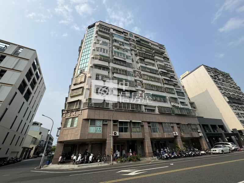 品富天廈典雅三房寓房屋室內格局與周邊環境