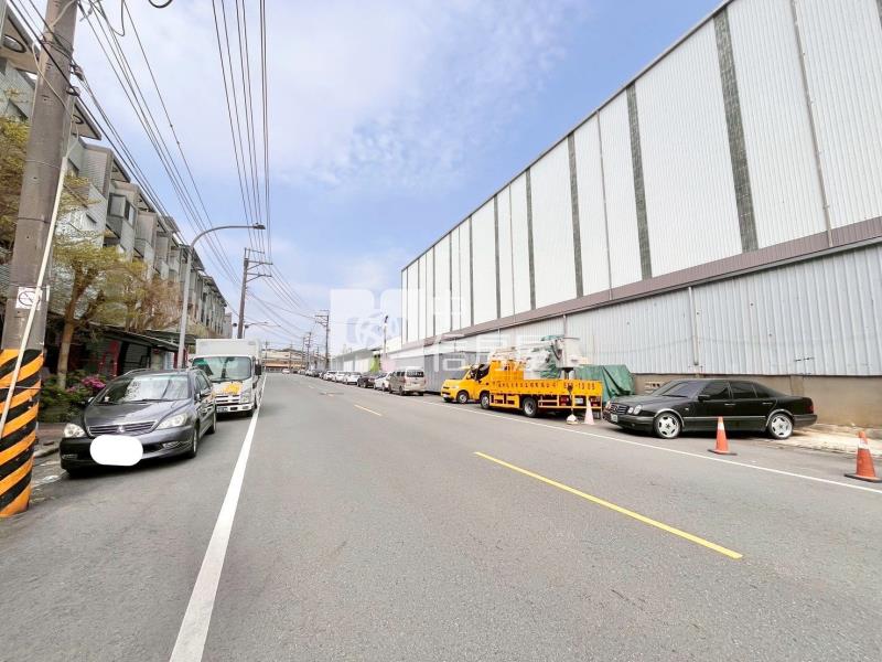黃金蘋果店面(二)房屋室內格局與周邊環境