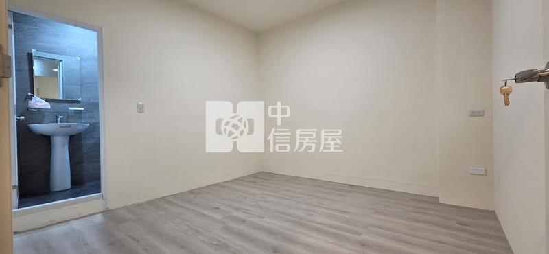 打房首選精武車站俗透天房屋室內格局與周邊環境