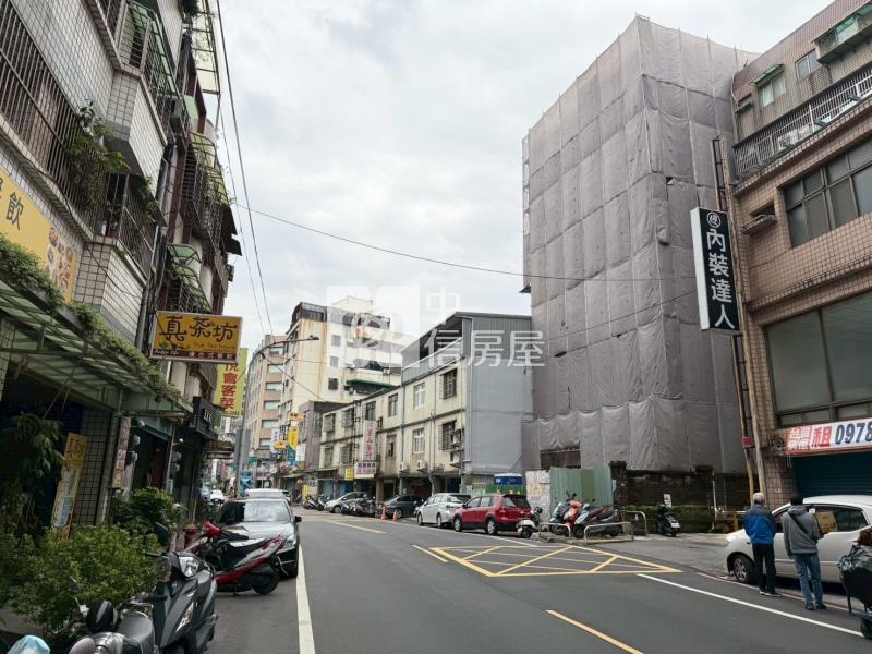 桃園巨星世家一樓房屋室內格局與周邊環境